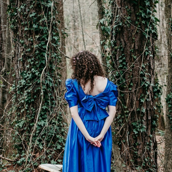 Blue Dress - Picture 5 of 9